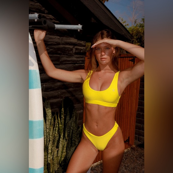 Boutine LA bikini - Picture 2 of 9